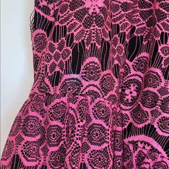 FOREVER 21 PLUS | Pink Lace Dress - 1X - Picture 7 of 8